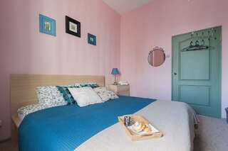 Хостелы Story Hostel Екатеринбург Номер стандарт эконом с 1 двуспальной кроватью-4