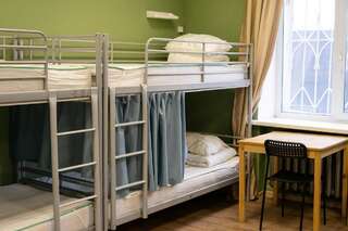 Хостелы Story Hostel Екатеринбург Спальное место на двухъярусной кровати в общем номере-3