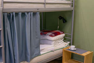 Хостелы Story Hostel Екатеринбург Спальное место в женском 6-ти местном номере-1