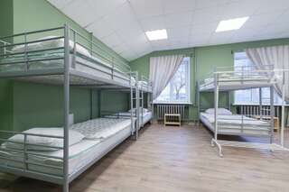Хостелы Story Hostel Екатеринбург Кровать в 10-местном общем номере-4