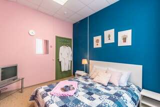 Хостелы Story Hostel Екатеринбург Двухместный номер с кроватью QueenSize-3