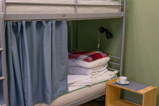 Хостелы Story Hostel Екатеринбург Спальное место на двухъярусной кровати в общем номере для мужчин-2